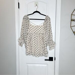 Altar'd State Floral Polka Dot Top Size M NWT